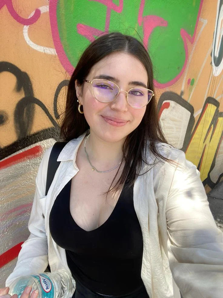 Fernanda L. (27 años)
